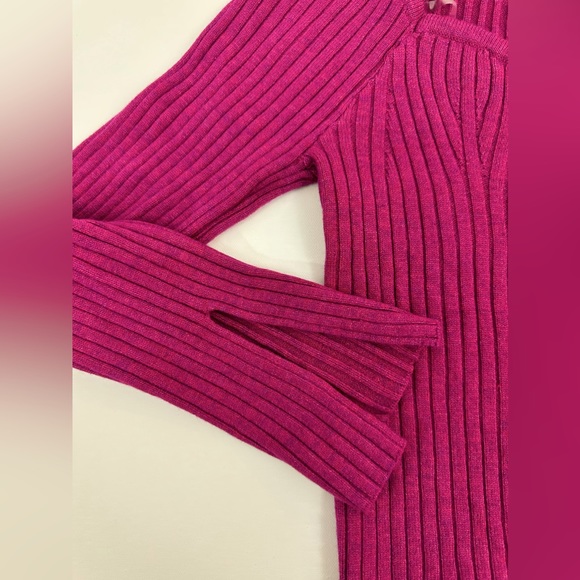 Wild Fable Purple Crop Knit Sweater Sweetheart Neck Split Wrist Long Sle… - Picture 8 of 9
